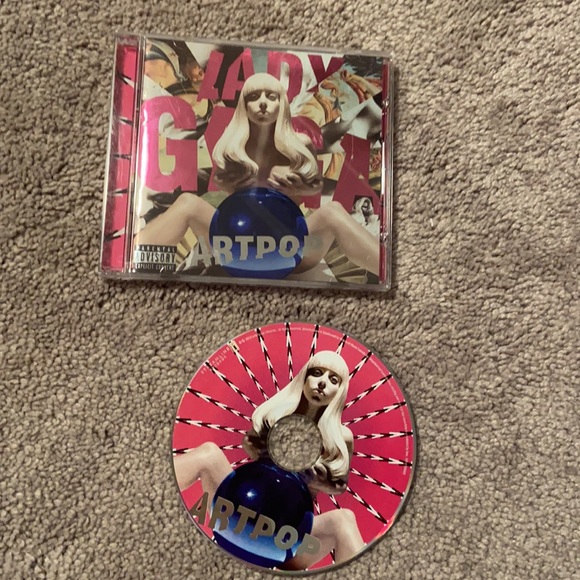 Lady gaga CD bundle - Picture 5 of 5